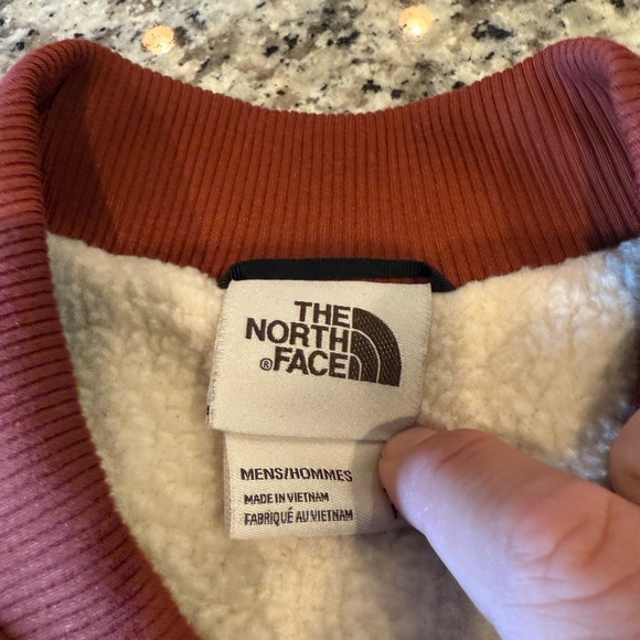 The North Face Cuchillo Vest for Men in Burnt Orange - Small - Picture 4 of 9